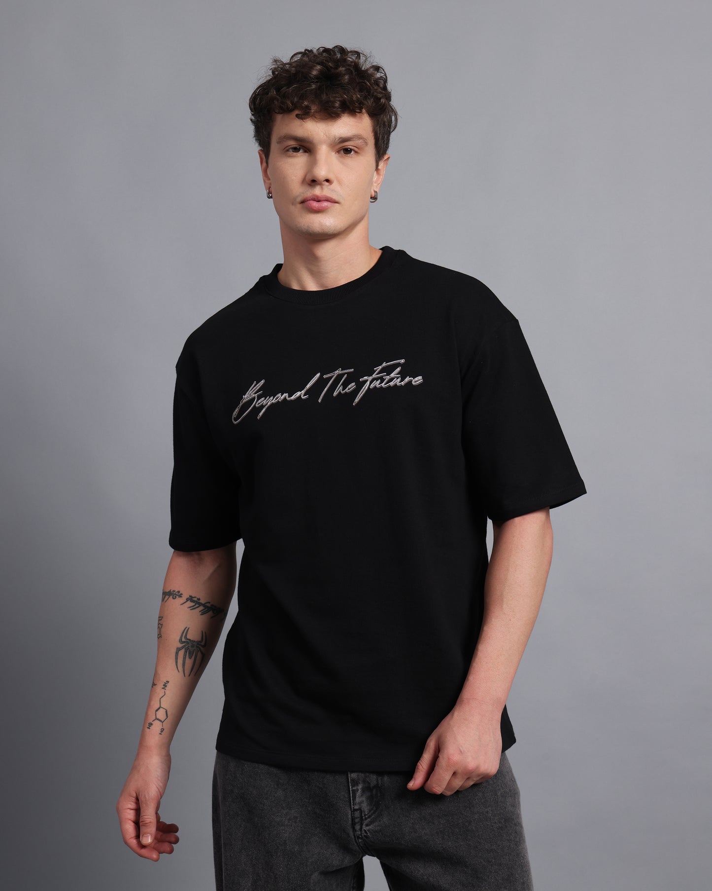 “BEYOND THE FUTURE”-black oversized tee