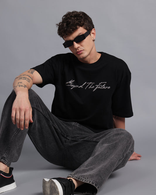 “BEYOND THE FUTURE”-black oversized tee